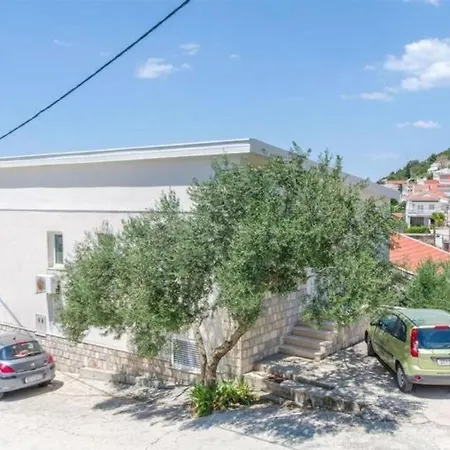 Apartman Stella *